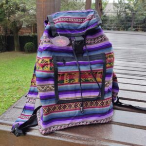 Mochila Peruana Boho Lilás com Fecho de Encaixe