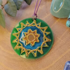 Colar mandala vidro da Saúde