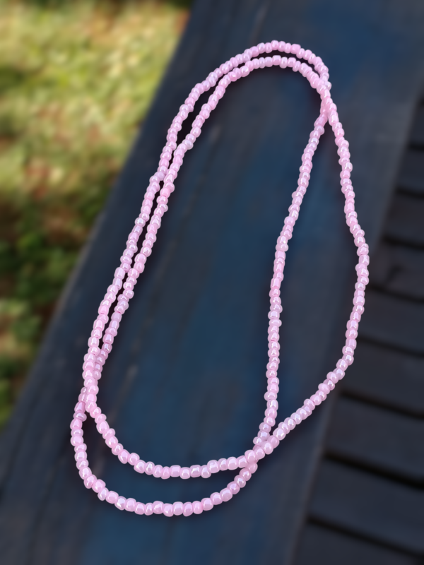 Guia de Miçanga leitosa Rosa - Image 2