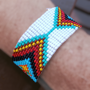Pulseira étnica de miçangas Coração Azul