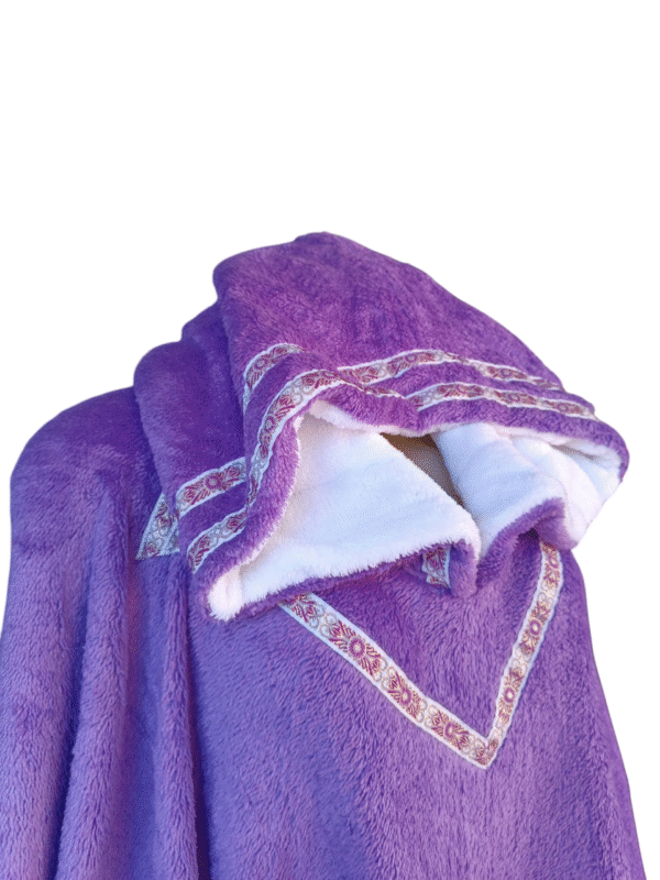 Poncho em Microfibra Lótus Violeta - Image 4