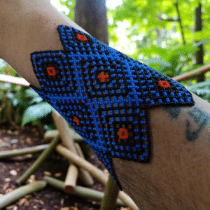 Pulseira kenê de miçangas Azul escuro