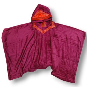 Poncho Microfibra Retangular Com Capuz Bordo