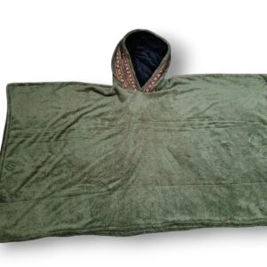 Poncho Microfibra Retangular Com Capuz Verde Musgo