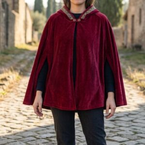 Poncho Capa Aberta Microfibra Com Capuz Bordô
