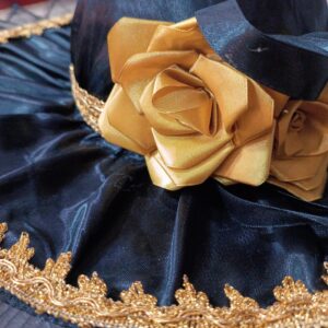 Chapéu Pomba Gira De Luxo Aba Larga Preto e dourado